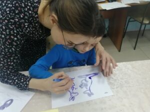 Инклюзивный центр «Солнечный круг» запускает занятия творческой каллиграфии для детей